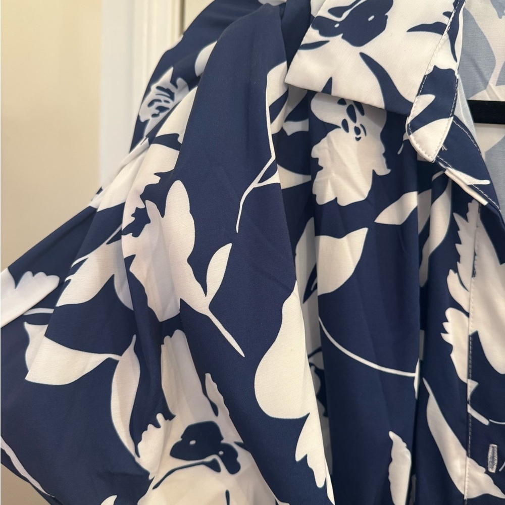 Fashion Nova Navy and White Floral Dress - Picture 7 of 9